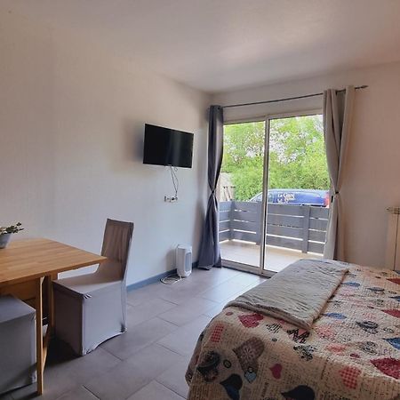 La Gare Aux Anes Hotel Combe-Redonde Bagian luar foto